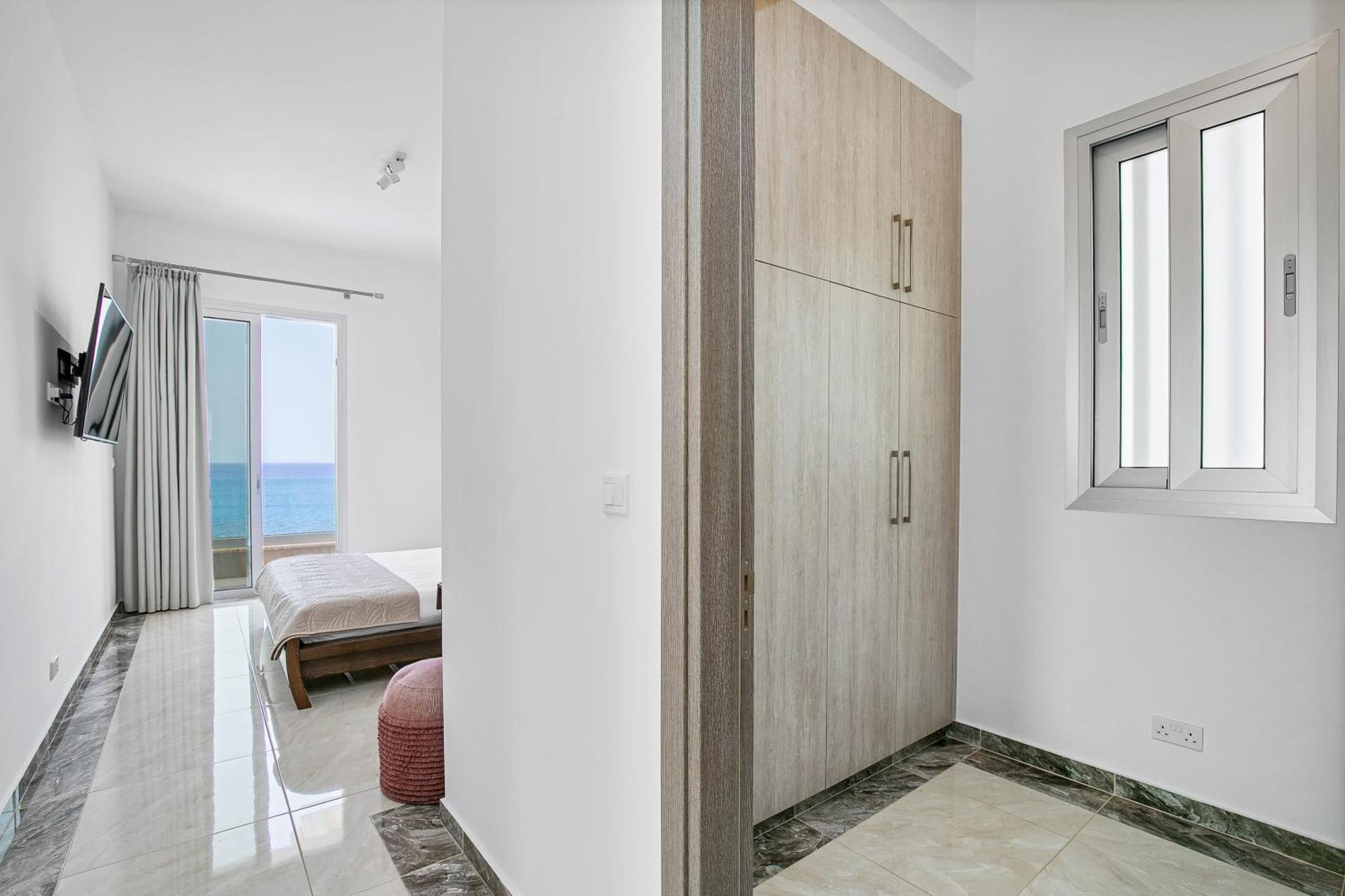 Olymp Luxury Villa D - Luxury Escape With Direct Beach Access And Unique Sunsets Paphos Eksteriør bilde